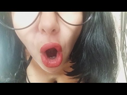 ❤️ Cari, a to matrigna ùn ti lascia micca andà à a scola oghje... Aghju bisognu di tè troppu... ☑ Porno à noi